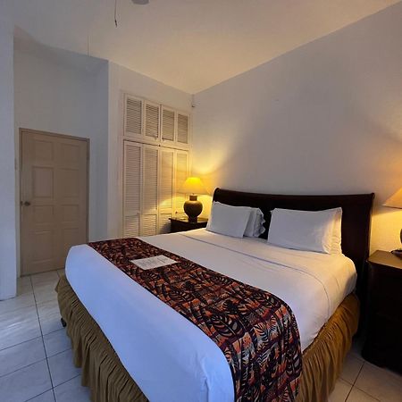 פורט אנטוניו All Nations Guest House מראה חיצוני תמונה