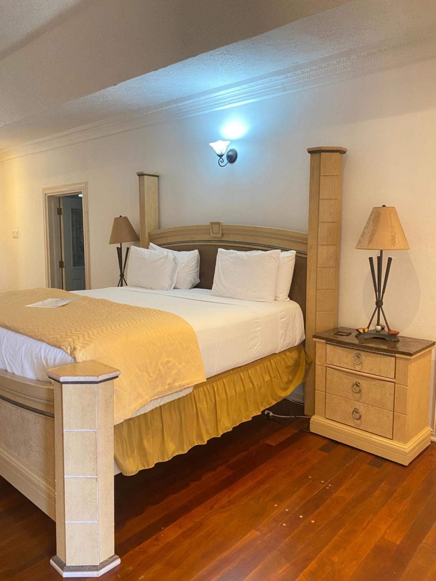פורט אנטוניו All Nations Guest House מראה חיצוני תמונה